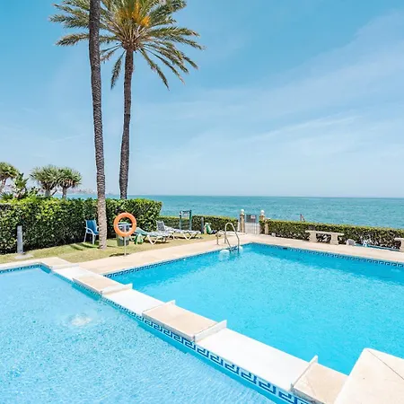 41 Front Row Beach Panoramic Sea View In